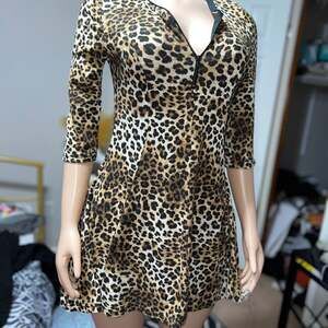 Leopard Print V-Neck 3/4 Sleeve Mini Dress